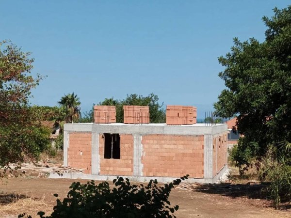 negozio in vendita a Cinisi
