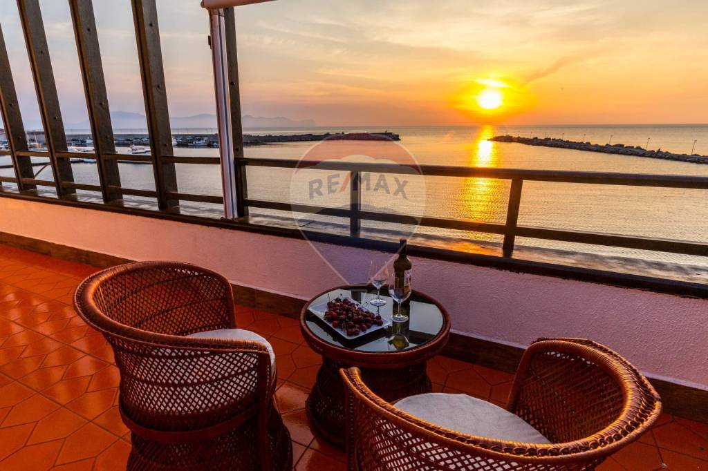 casa indipendente in vendita a Cinisi