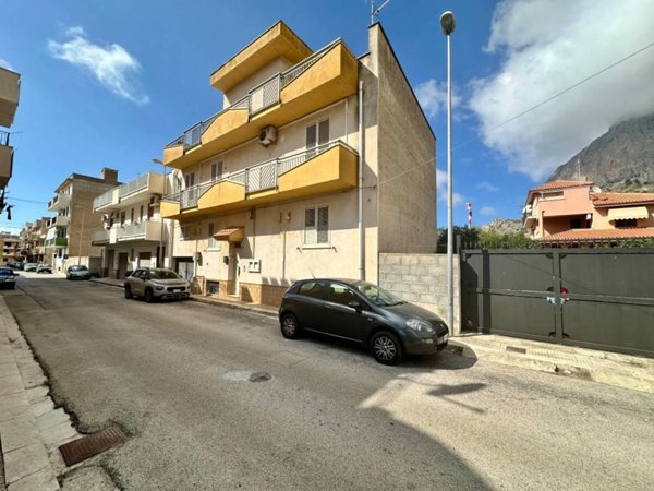 appartamento in vendita a Cinisi