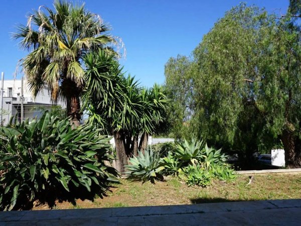 casa indipendente in vendita a Cinisi