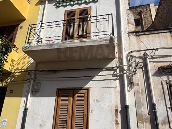 casa indipendente in vendita a Cinisi