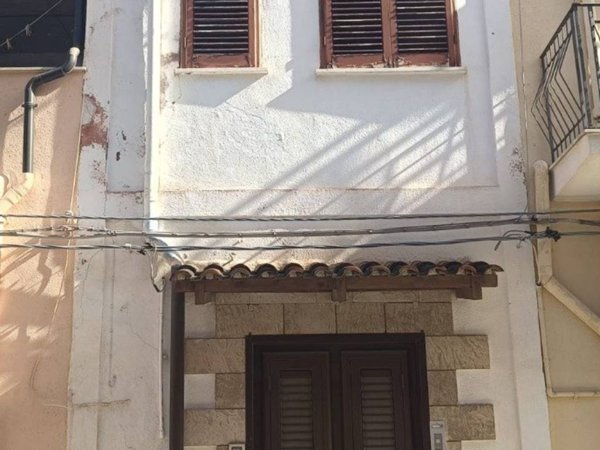 casa indipendente in vendita a Cinisi