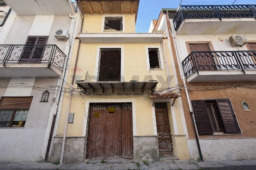 casa indipendente in vendita a Cinisi