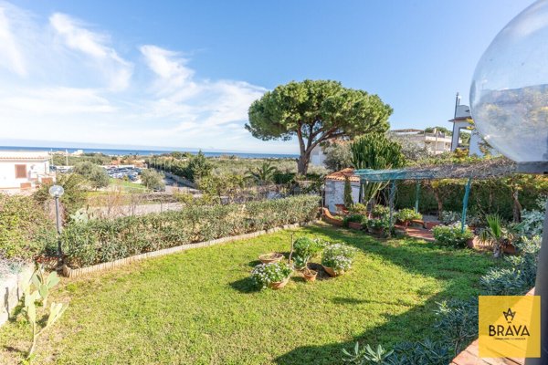 casa indipendente in vendita a Cinisi