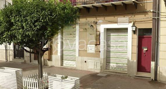 negozio in vendita a Cinisi