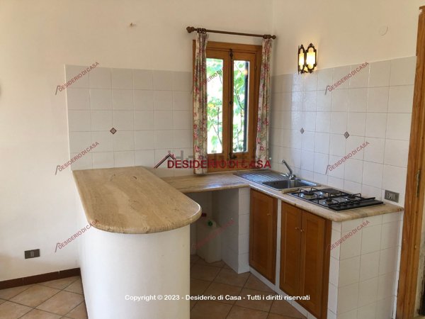 casa indipendente in vendita a Cinisi