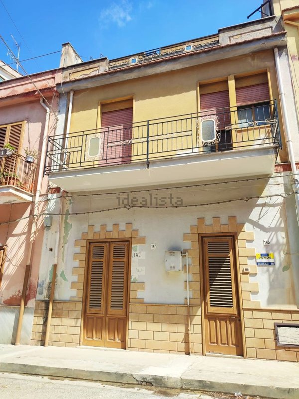 casa indipendente in vendita a Cinisi