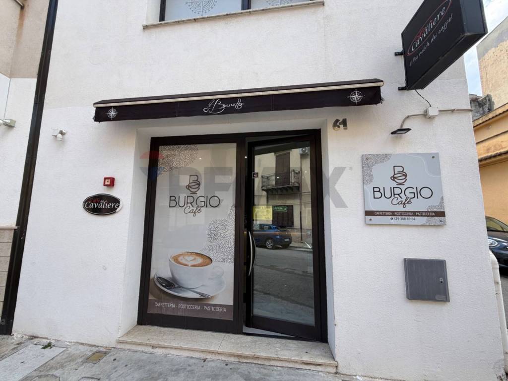 negozio in vendita a Cinisi