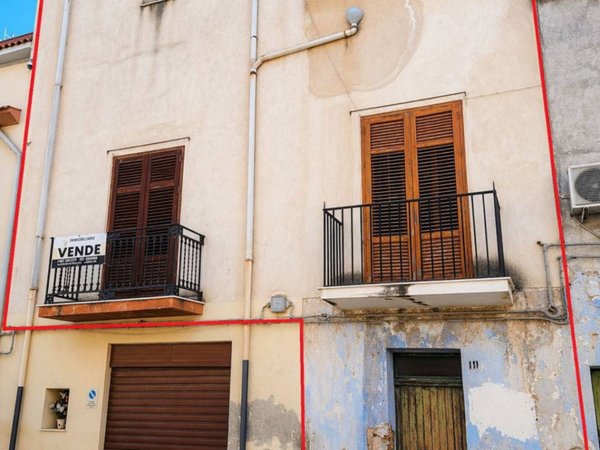 casa indipendente in vendita a Cinisi
