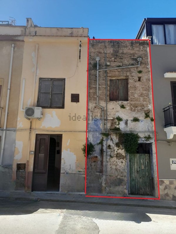 casa indipendente in vendita a Cinisi