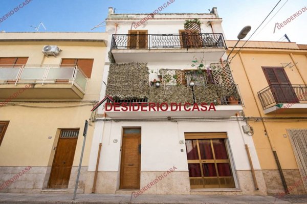 casa indipendente in vendita a Cinisi