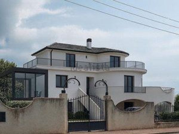 casa indipendente in vendita a Cinisi