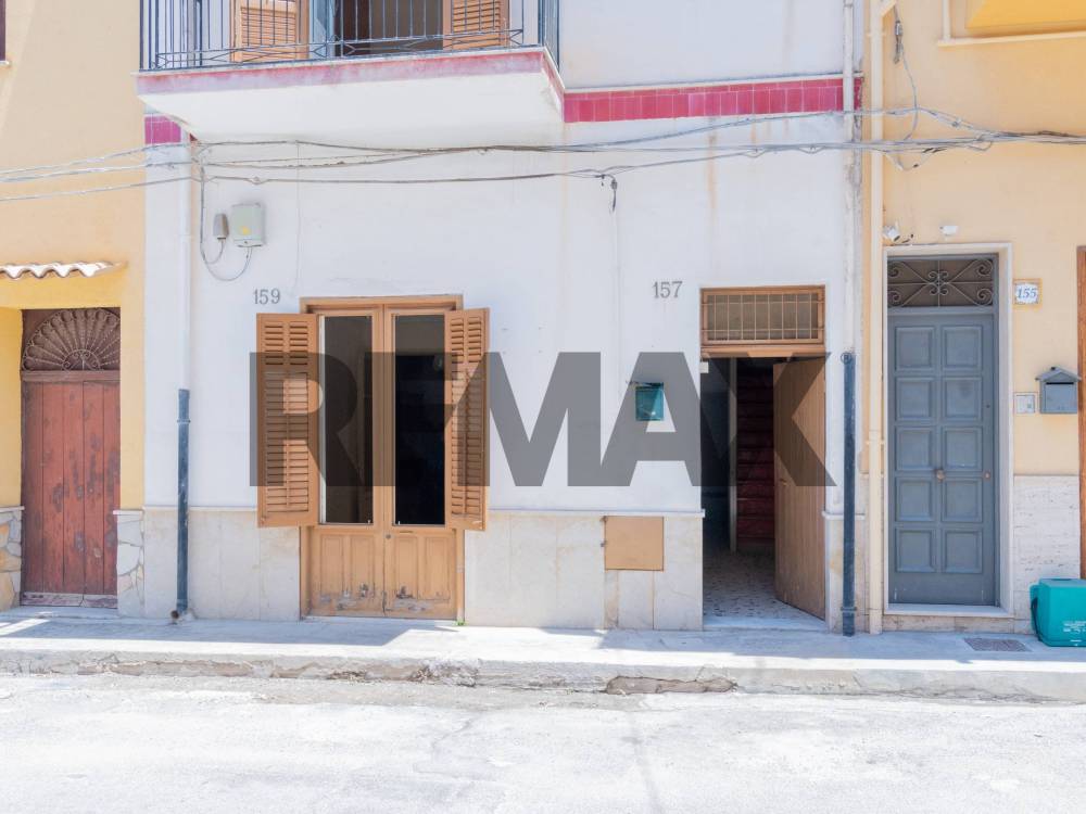 casa indipendente in vendita a Cinisi