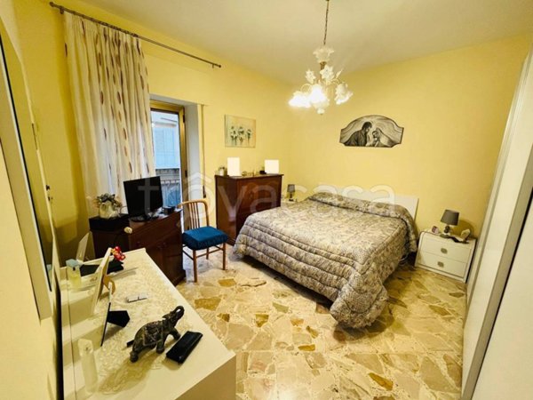 casa indipendente in vendita a Collesano