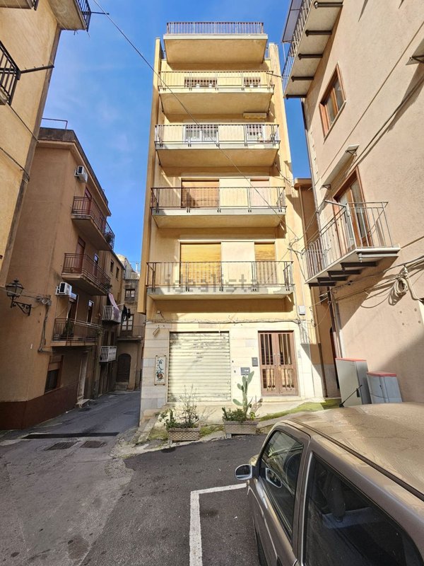 appartamento in vendita a Collesano