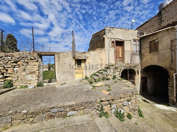 casa indipendente in vendita a Collesano
