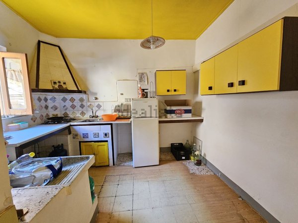 casa indipendente in vendita a Collesano