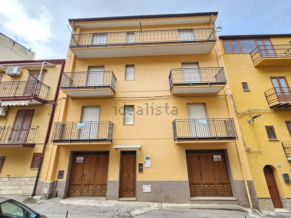 casa indipendente in vendita a Collesano