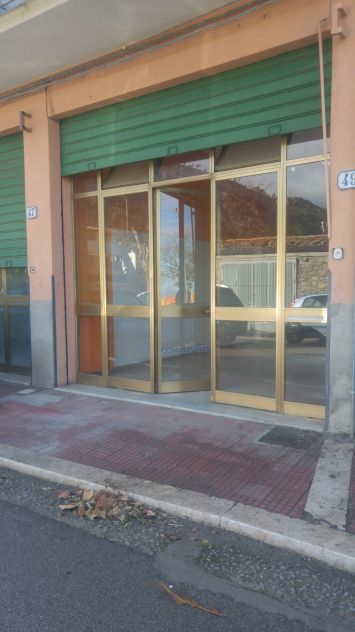 negozio in vendita a Collesano