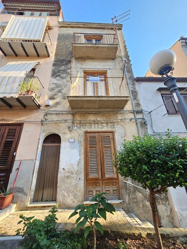 casa indipendente in vendita a Collesano