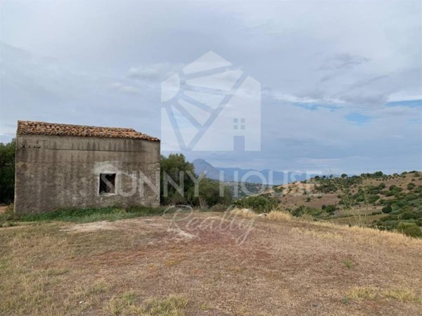 locale di sgombero in vendita a Collesano