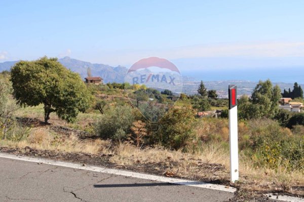 bifamiliare in vendita a Collesano