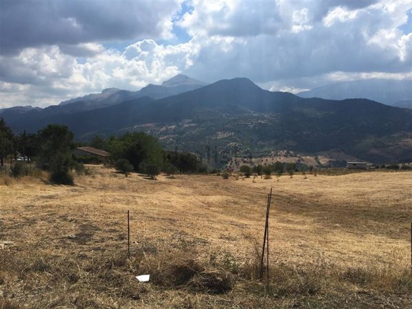 terreno edificabile in vendita a Collesano