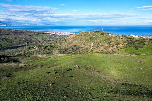 terreno edificabile in vendita a Collesano