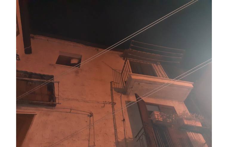 casa indipendente in vendita a Collesano