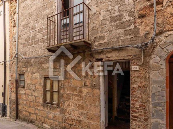 casa indipendente in vendita a Collesano