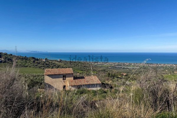 casa indipendente in vendita a Collesano