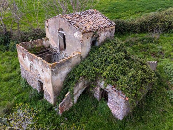 casa indipendente in vendita a Collesano