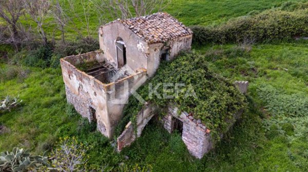casa indipendente in vendita a Collesano