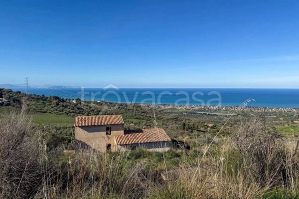 casa indipendente in vendita a Collesano