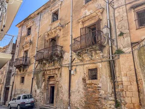 casa indipendente in vendita a Collesano