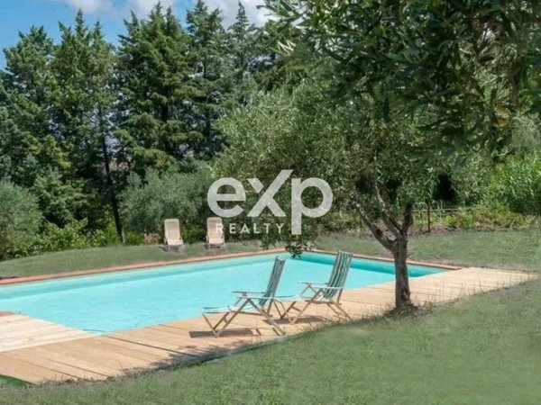 casa indipendente in vendita a Contessa Entellina
