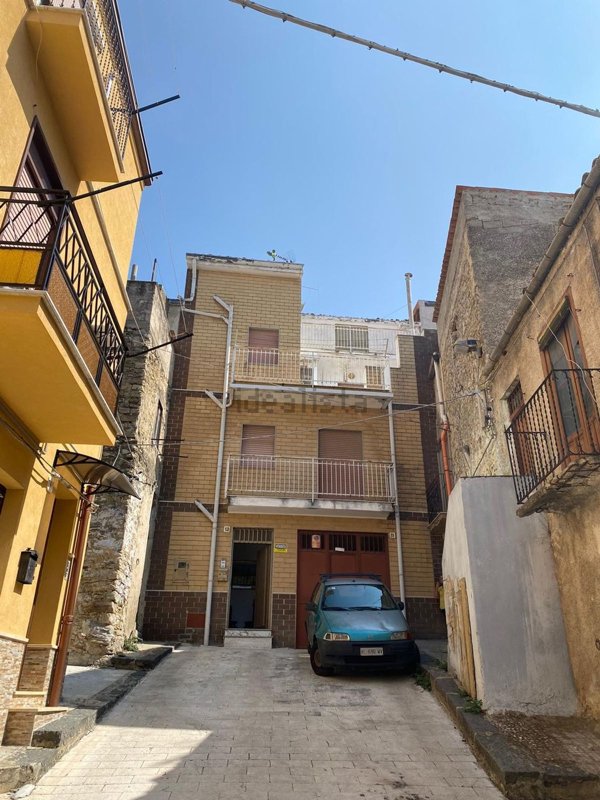 casa indipendente in vendita a Corleone