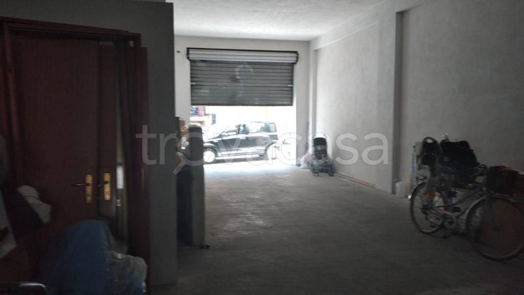 locale commerciale in vendita a Ficarazzi