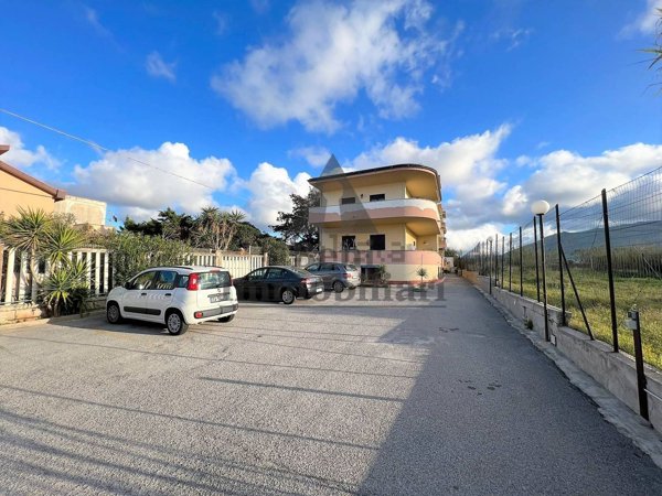 appartamento in vendita a Ficarazzi