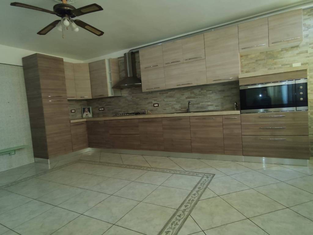 intera palazzina in vendita a Ficarazzi