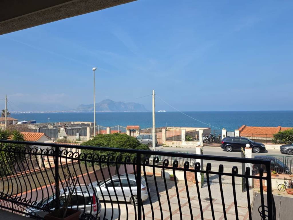 casa indipendente in vendita a Ficarazzi