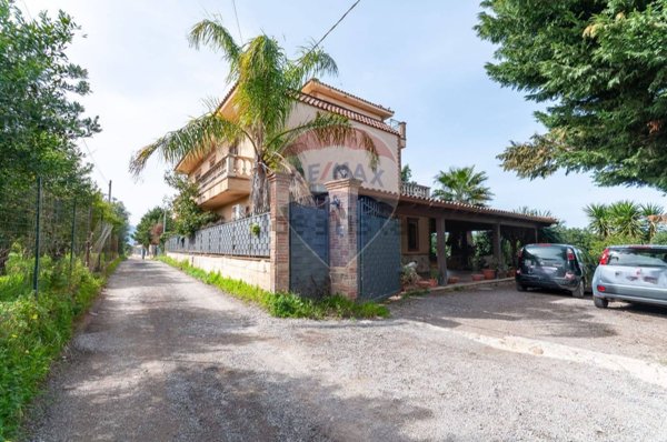 casa indipendente in vendita a Ficarazzi