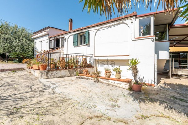 casa indipendente in vendita a Ficarazzi