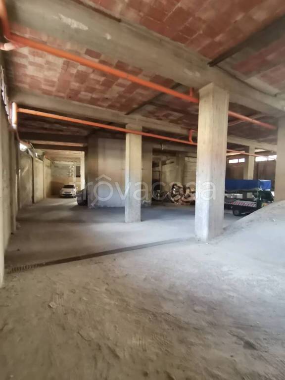 locale di sgombero in vendita a Ficarazzi