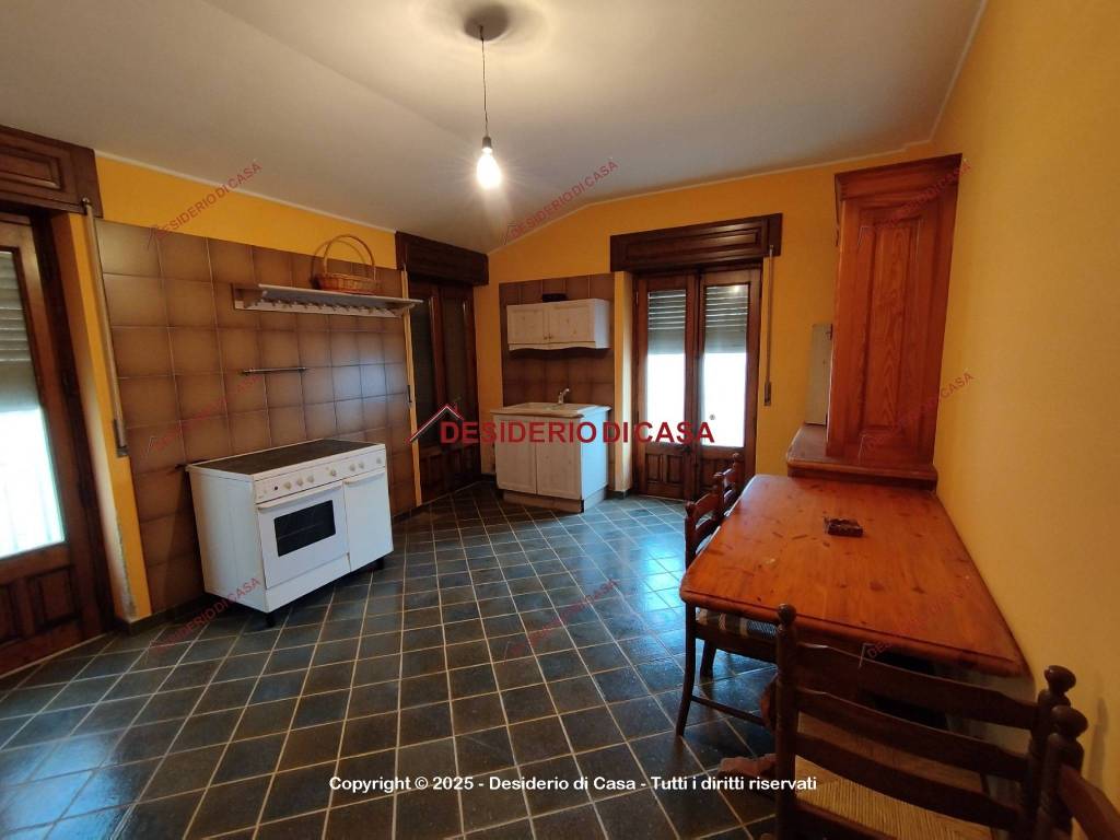 casa indipendente in vendita a Gangi