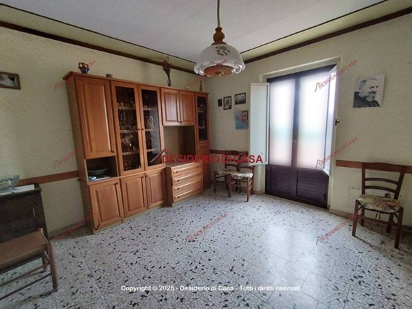 casa indipendente in vendita a Gangi