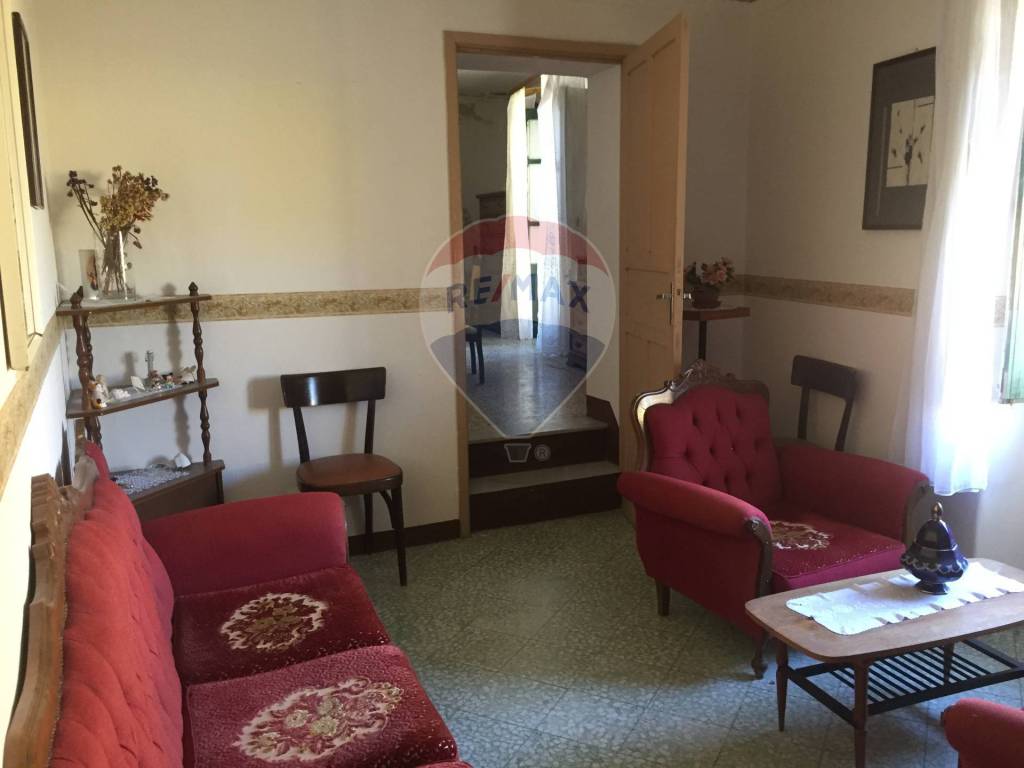 casa indipendente in vendita a Gangi