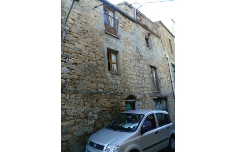 casa indipendente in vendita a Gangi