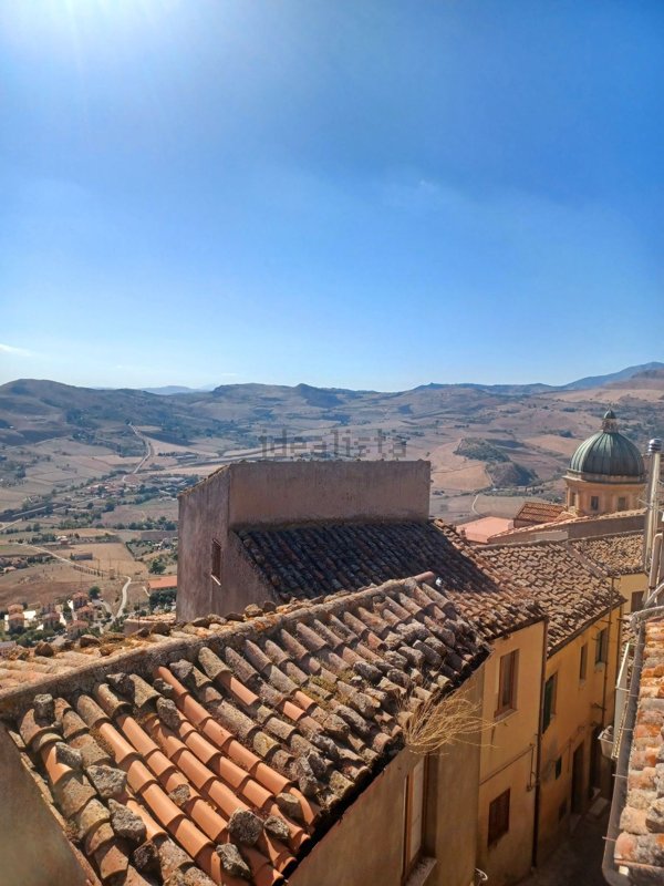 appartamento in vendita a Gangi