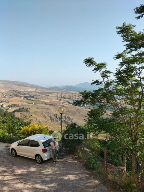 casa indipendente in vendita a Gangi